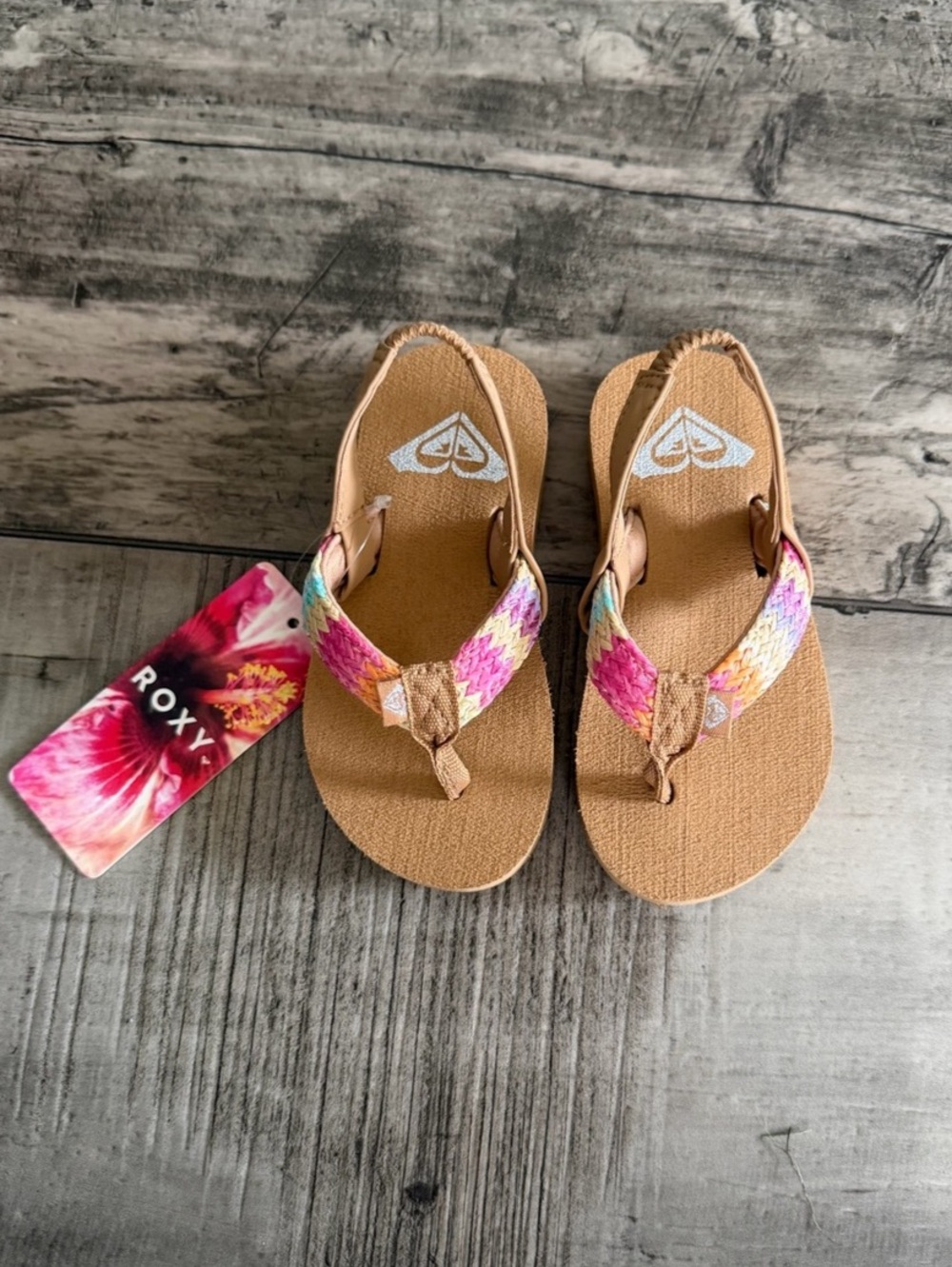 😎 Roxy Costas II Sandals *NEW WITH TAGS* 😎